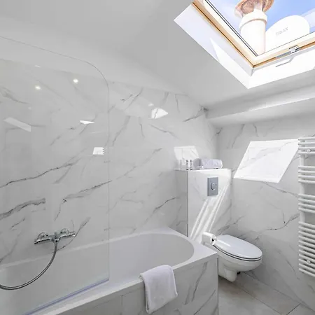 Han/Misafirhane Renovated And Bright 3p - *