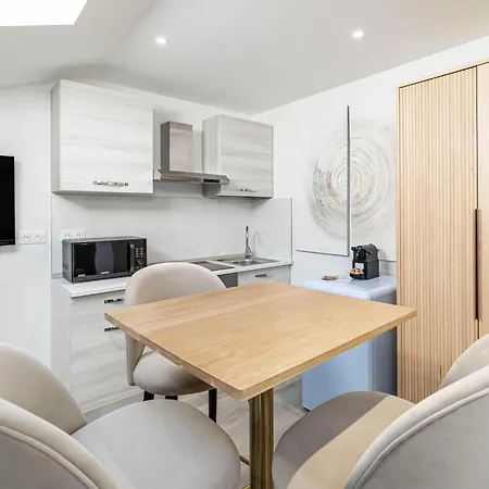 Renovated And Bright 3p - * Канны